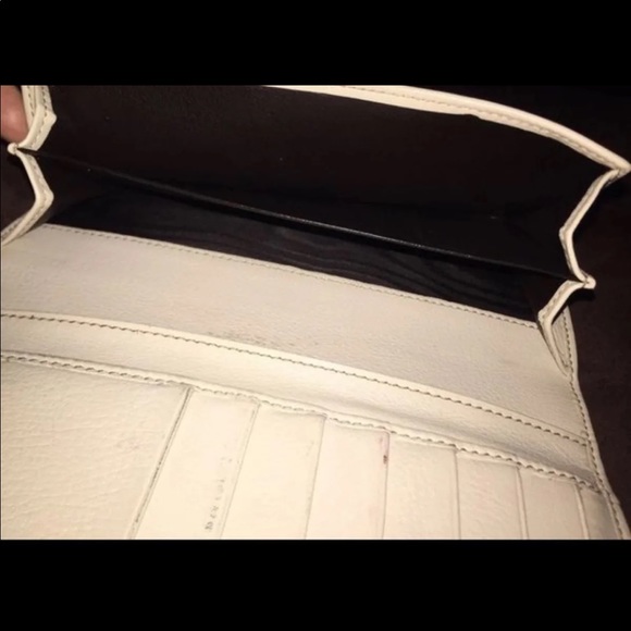 Gucci Monogram Wallet - Picture 7 of 11